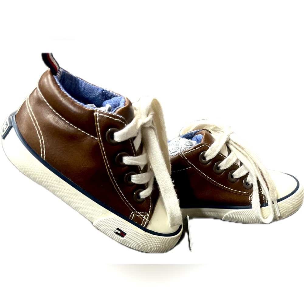 Tommy Hilfigure Lil Lawerence Dark Brown Toddler Size 5 Vegan Converse-Like